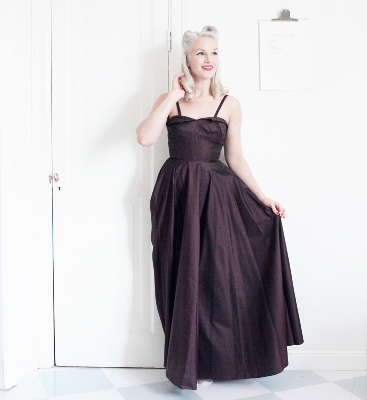 vintage dress by emmas vintage