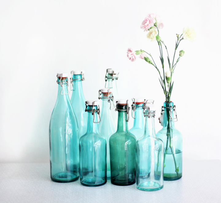 gröna glasflaskor by emmas vintage